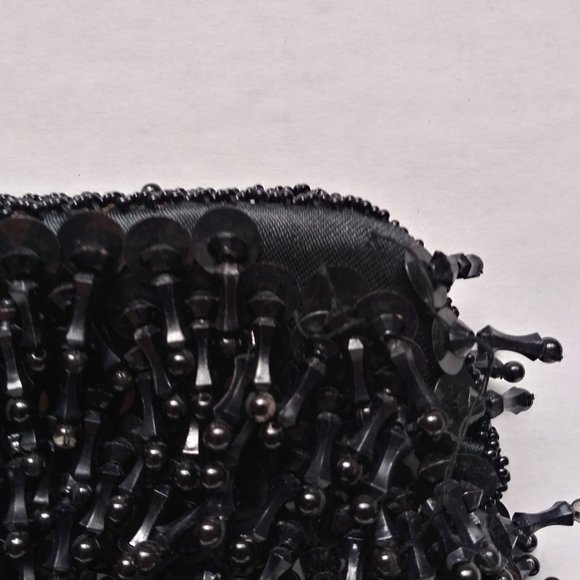 🎉HP🎉Vintage Bead & Sequin Black Wristlet Clutc… - Picture 7 of 9